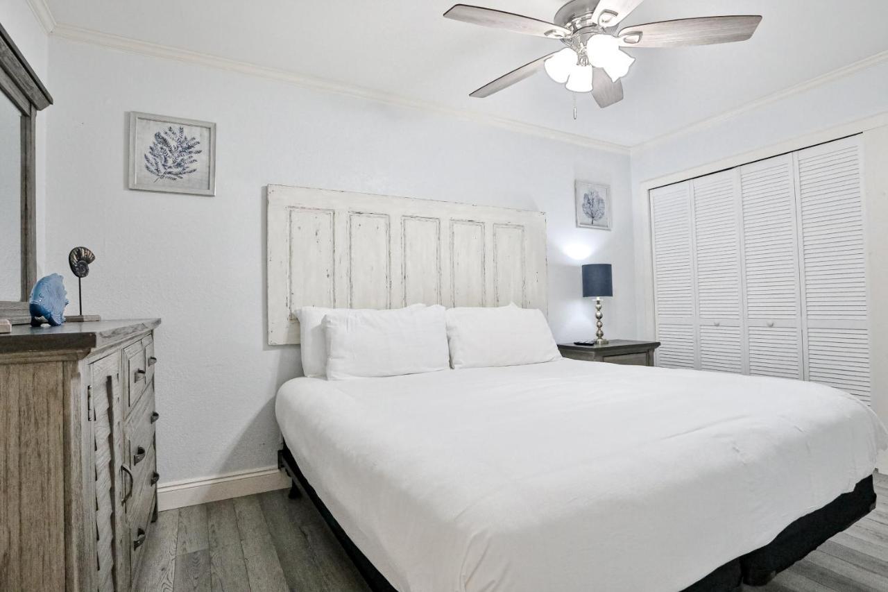 Captain'S Quarters At Green Reef Townhomes Destin Exterior photo